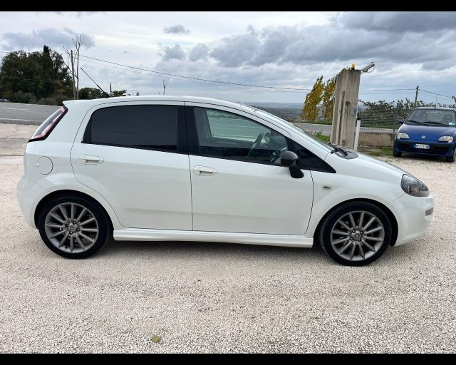 FIAT Punto 1.3 MJT II S&S 95 CV 5 porte Sport Immagine 2