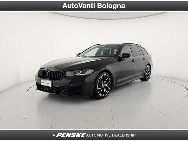 BMW 520 d 48V Touring Msport Immagine 0