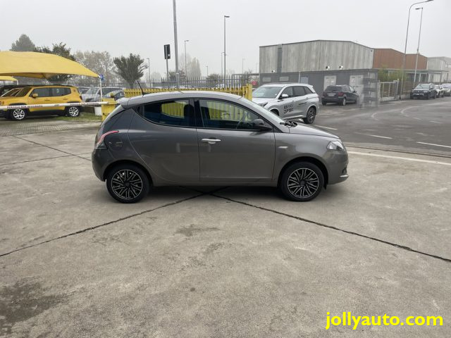 LANCIA Ypsilon 1.0 FireFly 5P S&S Hybrid Gold 5 POSTI OK NEOPATEN Immagine 3