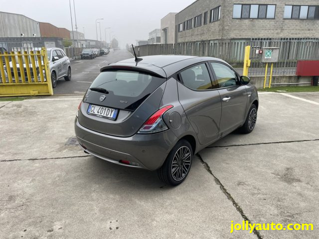 LANCIA Ypsilon 1.0 FireFly 5P S&S Hybrid Gold 5 POSTI OK NEOPATEN Immagine 4