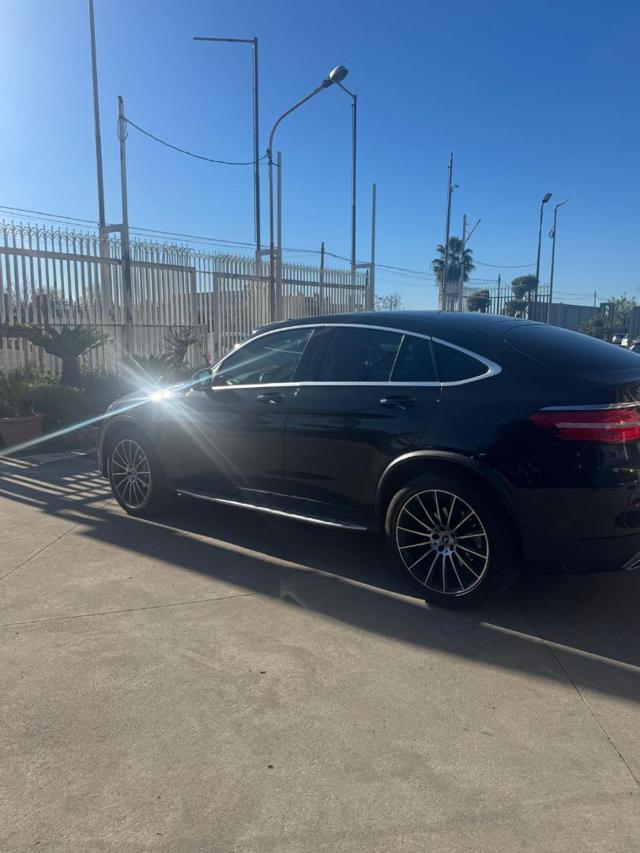 MERCEDES-BENZ GLC 250 4Matic Coupé Premium Immagine 3