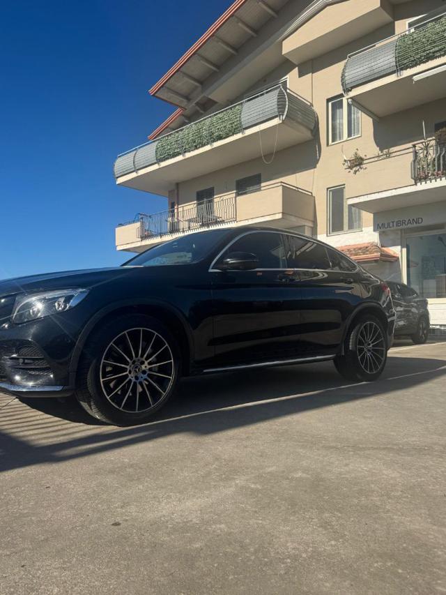 MERCEDES-BENZ GLC 250 4Matic Coupé Premium Immagine 1