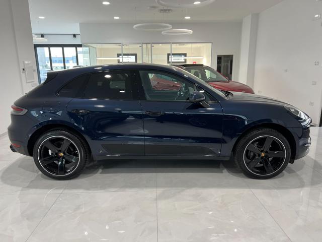 PORSCHE Macan 2.0 Black Pack Nazionale Unico proprietario Immagine 2