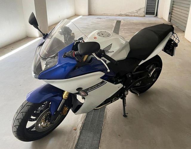 HONDA CBR 600 F 599 CC Immagine 3