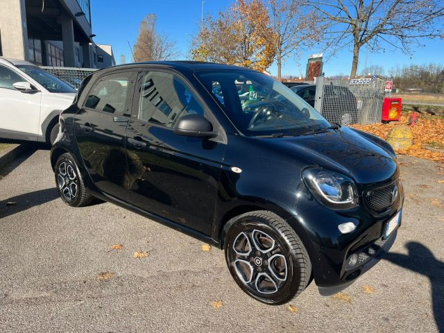 SMART ForFour 90 0.9 Turbo Superpassion TETTO APRIBILE CABRIO Immagine 0