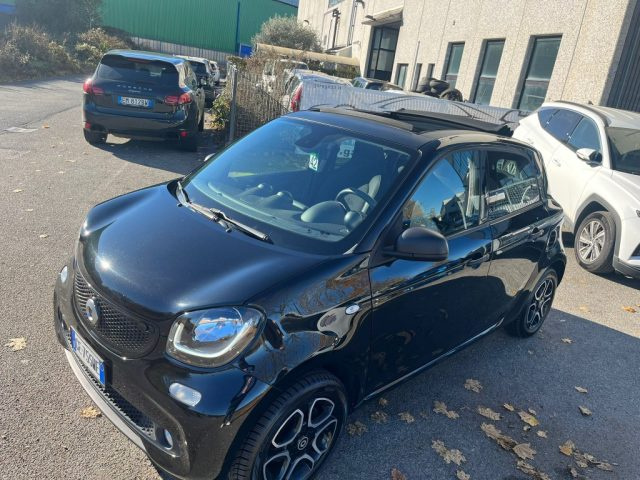 SMART ForFour 90 0.9 Turbo Superpassion TETTO APRIBILE CABRIO Immagine 1