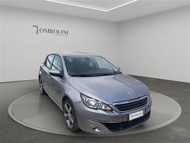 PEUGEOT 308 5 Porte 1.2 PureTech Turbo 110cv Access S&S Immagine 2