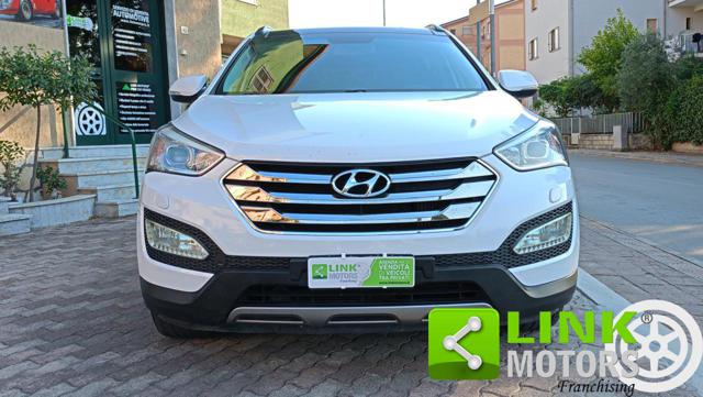 HYUNDAI Santa Fe 2.2 CRDi 4WD Style Immagine 4