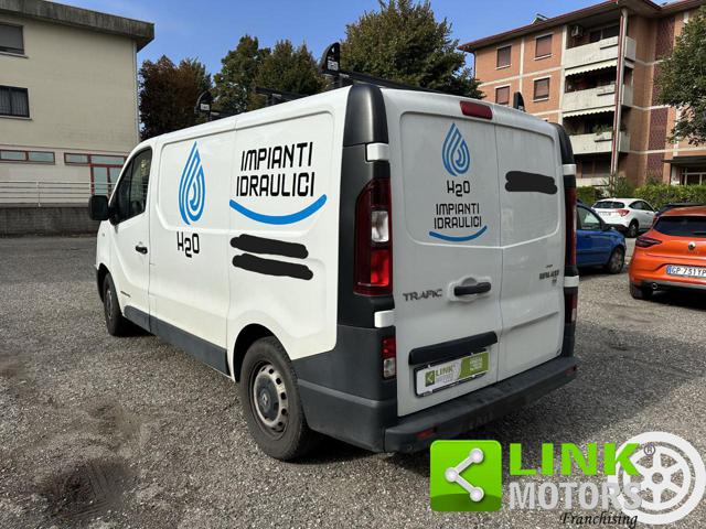 RENAULT Trafic T27 1.6 dCi 120CV S&S PC-TN Furgone Immagine 3