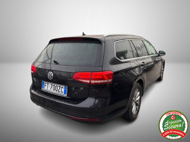 VOLKSWAGEN Passat Business Variant 2.0 TDI Executive BMT Immagine 1