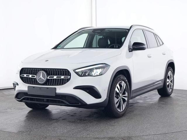 MERCEDES-BENZ GLA 180 Automatic Progressive Advanced Immagine 0