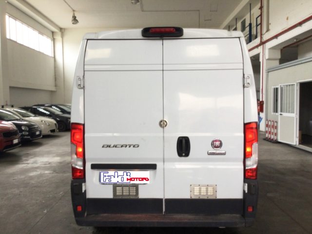 FIAT Ducato 35 2.3 MJT 130CV PM-TM Furgone + IVA Immagine 1