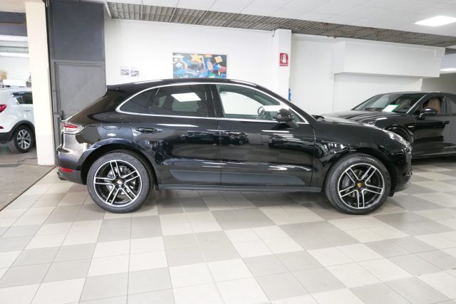 PORSCHE Macan 2.0 Immagine 2