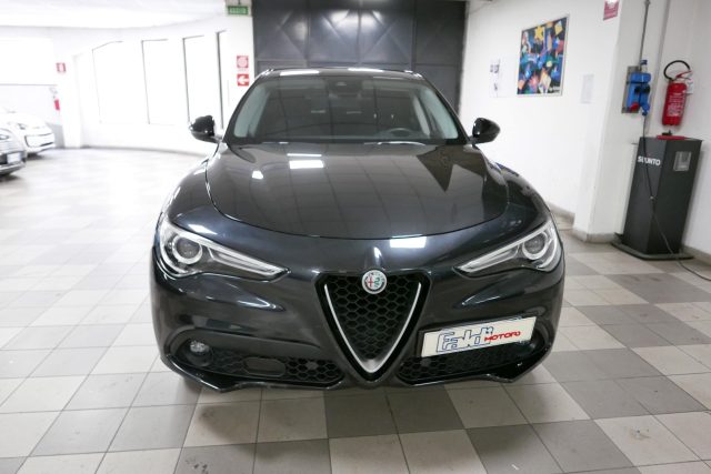 ALFA ROMEO Stelvio 2.2 Turbodiesel 210 CV AT8 Q4 Business Immagine 1