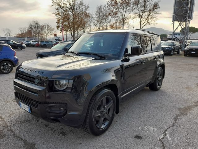 LAND ROVER Defender 110 3.0D I6 200 CV AWD Auto X-Dynamic SE Immagine 0