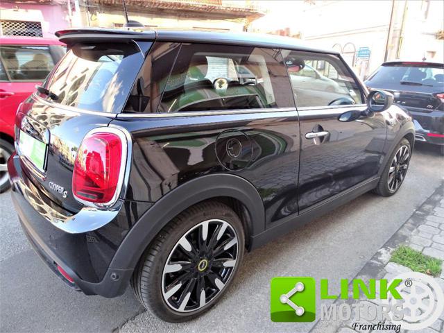 MINI Cooper SE Classic (auto dimostrativa - km0) super full Immagine 4