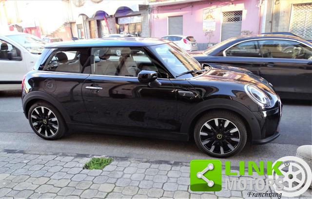 MINI Cooper SE Classic (auto dimostrativa - km0) super full Immagine 2