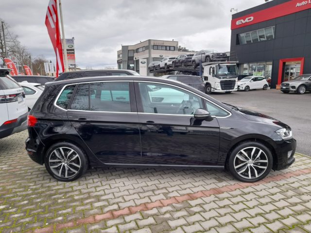 VOLKSWAGEN Golf Sportsvan 1.6 TDI 110 CV DSG Immagine 2