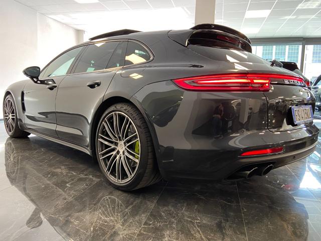 PORSCHE Panamera 2.9 4 E-Hybrid Sport Turismo TETTO/PASM/CHRONO Immagine 3