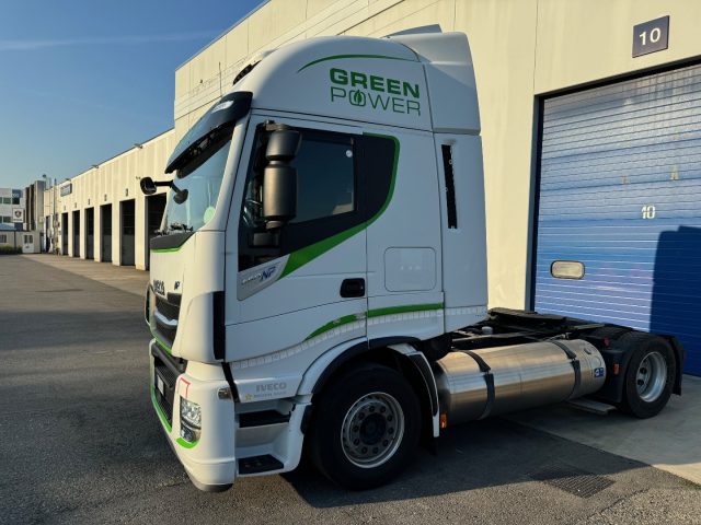 IVECO STRALIS 460 LNG Immagine 2