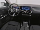 MERCEDES-BENZ GLA 180 Automatic Progressive Advanced