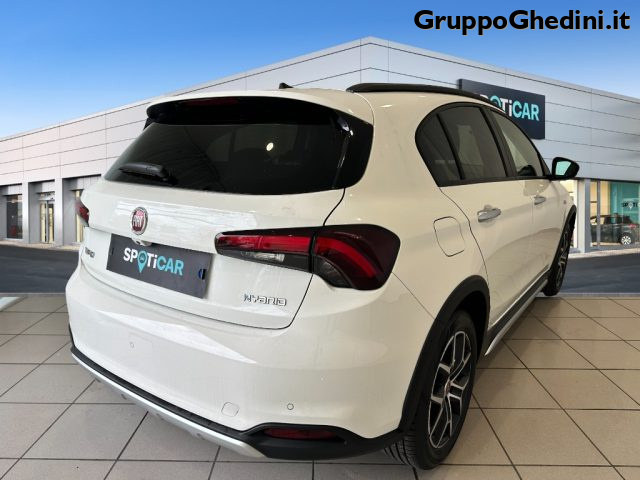 FIAT Tipo 1.5 Hybrid DCT 5 porte Cross Immagine 4