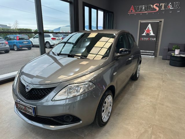 LANCIA Ypsilon 1.2 69 CV 5 porte GPL - NEOPATENTATI Immagine 1