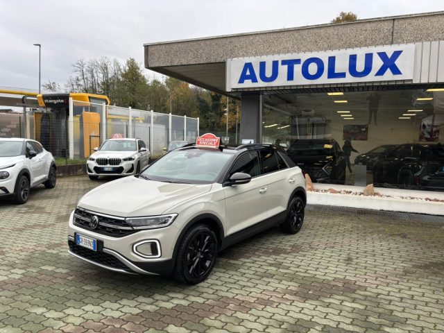 VOLKSWAGEN T-Roc 1.5 TSI DSG BLACK Style Immagine 0