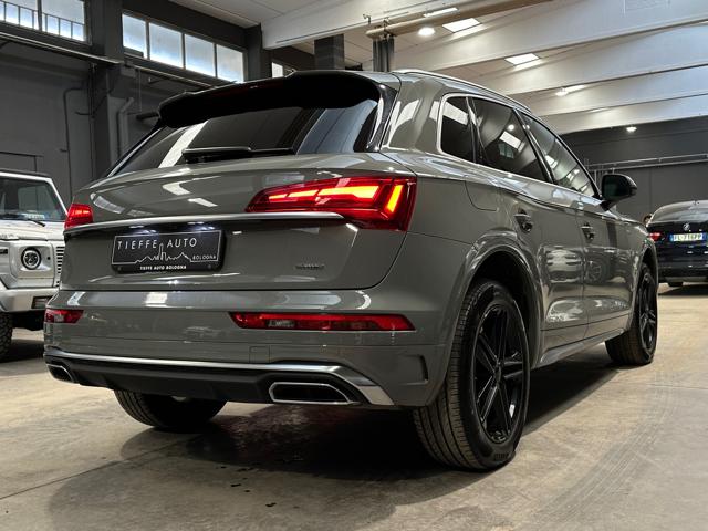 AUDI Q5 40 TDI 204 CV quattro S tronic S line Immagine 4