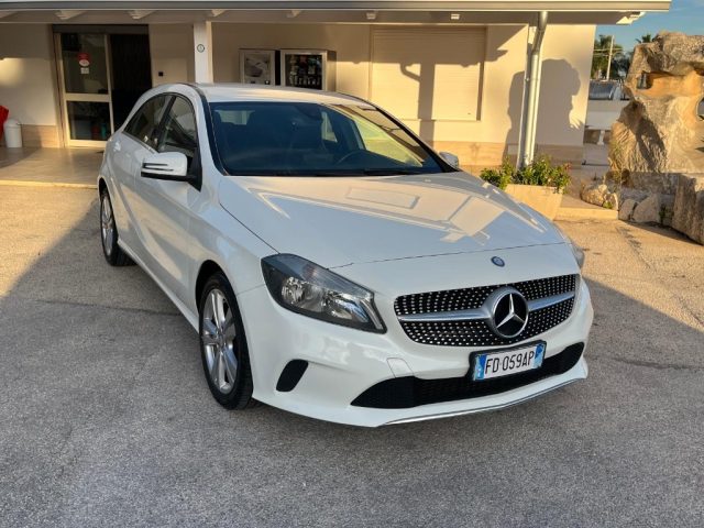 MERCEDES-BENZ A 180 d Sport Immagine 0