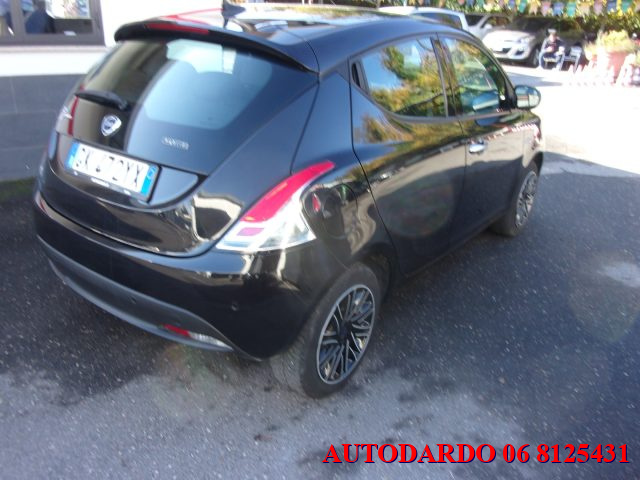 LANCIA Ypsilon 1.0 FireFly 5 porte S&S Hybrid Ecochic Gold Immagine 4