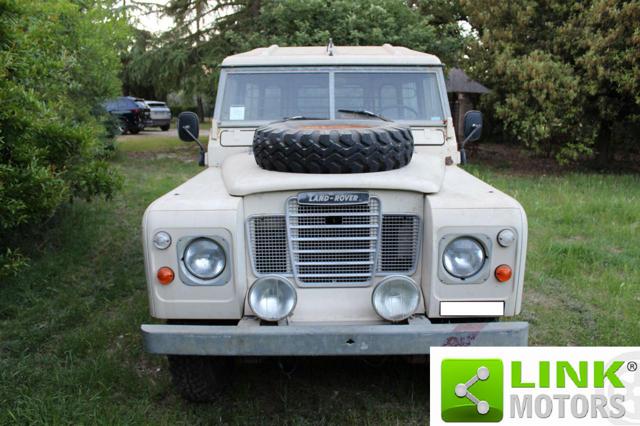 LAND ROVER Series versione 88 anno 1984 44 kw Immagine 1