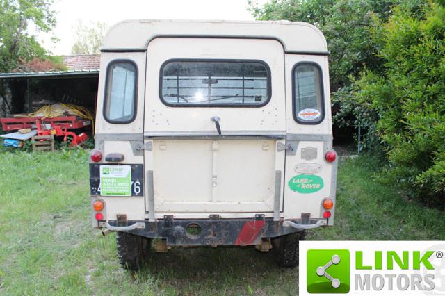 LAND ROVER Series versione 88 anno 1984 44 kw Immagine 4