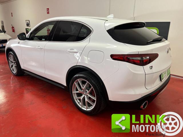 ALFA ROMEO Stelvio 2.0 Turbo 280 CV AT8 Q4 First Edition GARANZIA Immagine 3