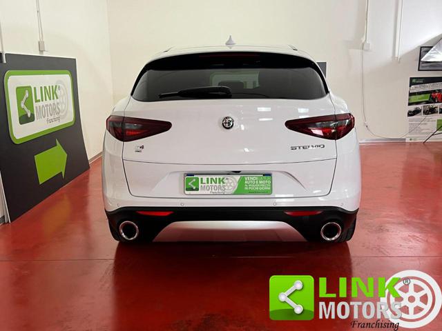 ALFA ROMEO Stelvio 2.0 Turbo 280 CV AT8 Q4 First Edition GARANZIA Immagine 4