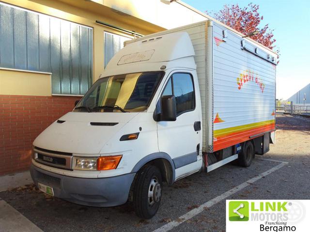 IVECO Daily 29L13V 2.8 TDI Furgone -USO NEGOZIO Immagine 0