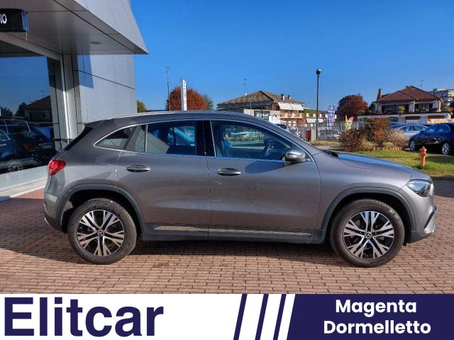 MERCEDES-BENZ GLA 200 Automatic Progressive Line Advanced Mild Hybrid Immagine 1