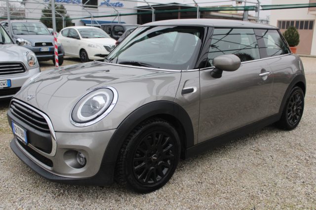 MINI One 1.5 75 CV Immagine 0