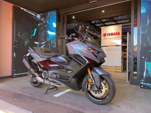 YAMAHA T-Max 560 Tech-Max Immagine 2