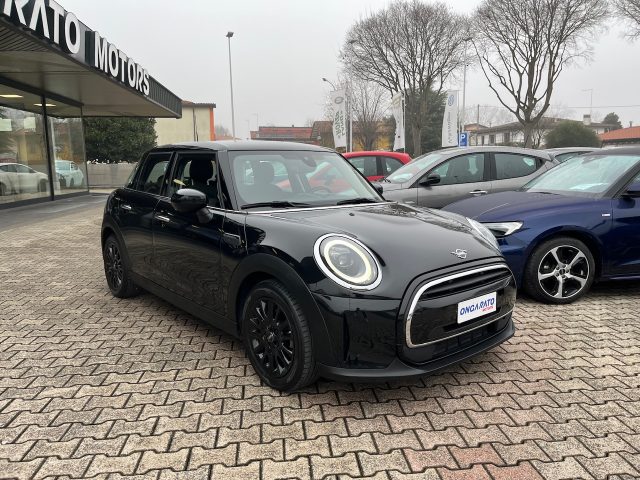 MINI Cooper 1.5 Cooper Camden 5pt Auto Immagine 2