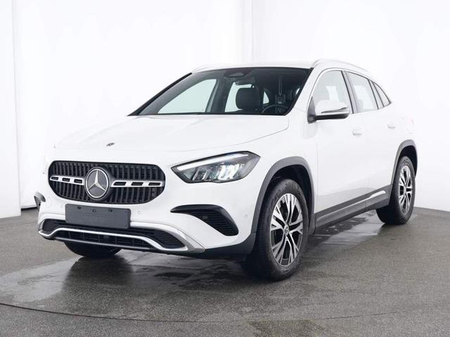 MERCEDES-BENZ GLA 200 Automatic Progressive Advanced Immagine 0