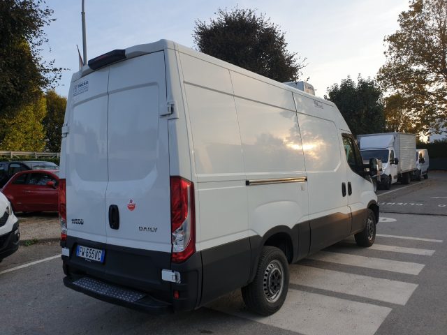 IVECO Daily 35S14 frigorifero Immagine 2