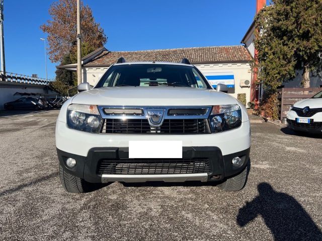 DACIA Duster 1.5 dCi 90CV 4x4 Lauréate GANCIO TRAINO Immagine 1