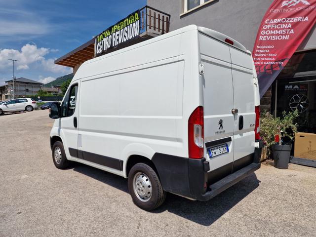 PEUGEOT Boxer 330 2.0 BlueHDi PC-TM Furgone Immagine 3