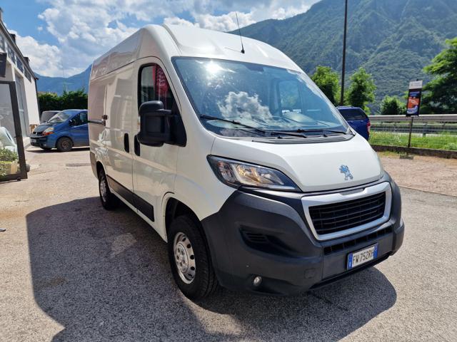 PEUGEOT Boxer 330 2.0 BlueHDi PC-TM Furgone Immagine 1