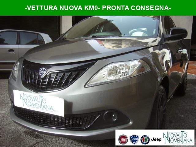 lancia ypsilon 1.0 firefly ss hybrid silver vettura nuova