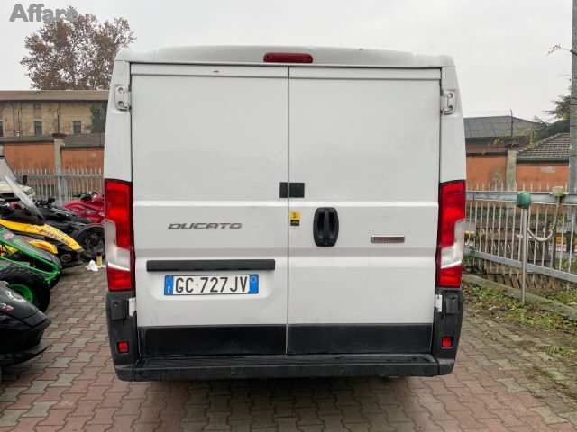 FIAT Ducato 28 2.3 MJT 120CV PC-TN Furgone Immagine 2