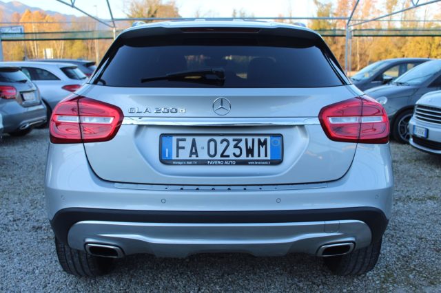 MERCEDES-BENZ GLA 200 d Automatic Enduro Immagine 4