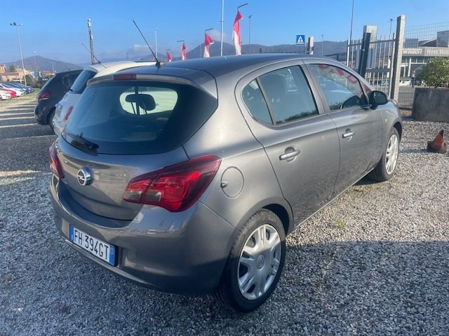 OPEL Corsa 1.2 5 porte Innovation Immagine 4