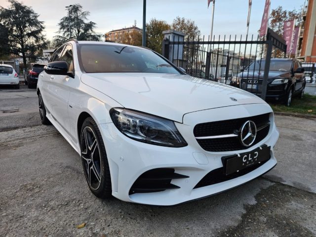 MERCEDES-BENZ C 220 d S.W. Auto Night Edition Immagine 1